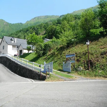 Chambres D'hotes Pouquette 3* Cette-Eygun