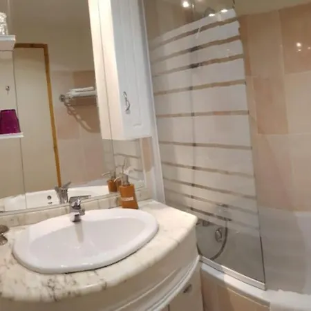 Chambres D'hotes Pouquette Guest house Cette-Eygun