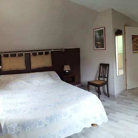 Chambres D'hotes Pouquette 3*